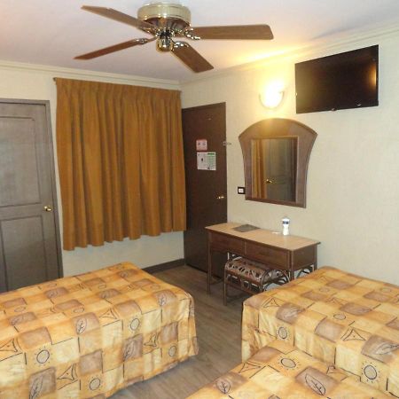 Hotel Plaza Crystal Xalapa Esterno foto