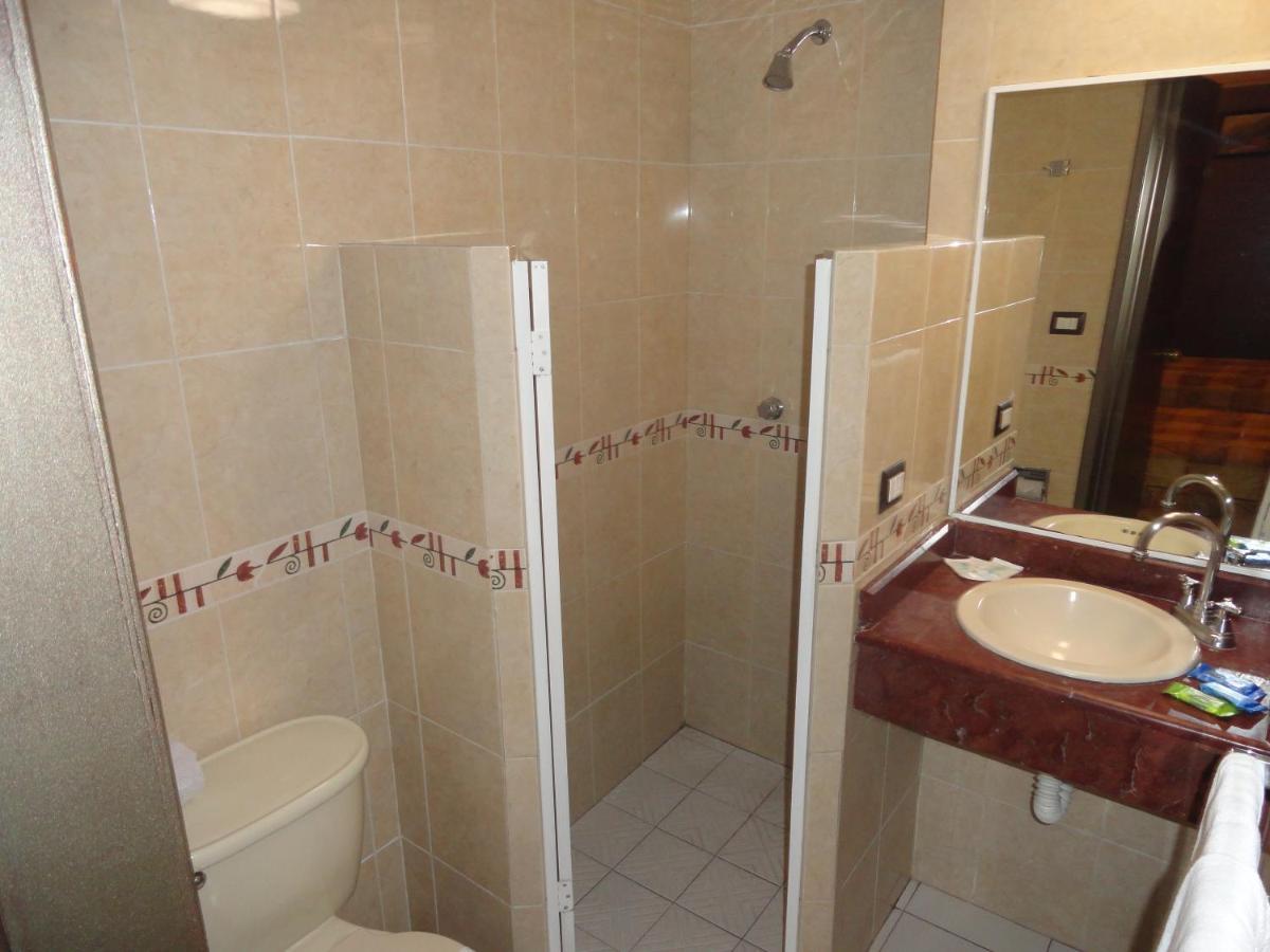 Hotel Plaza Crystal Xalapa Esterno foto