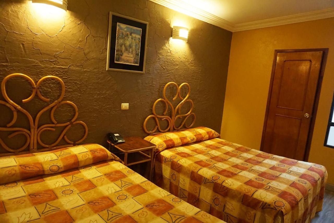 Hotel Plaza Crystal Xalapa Esterno foto